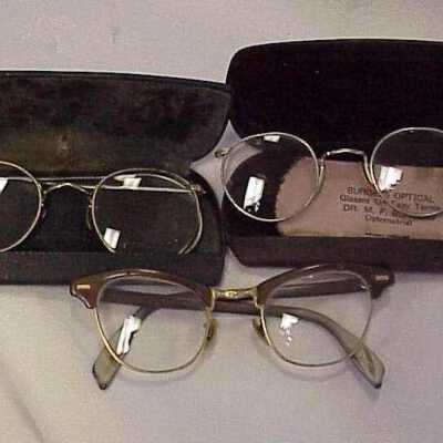 Eyeglasses