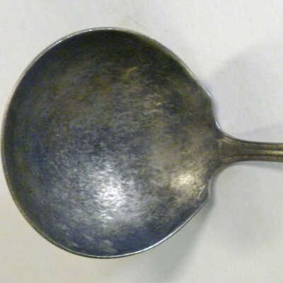 Spoon, Serving
