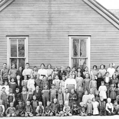 Mesquite, Nevada school picture 1914