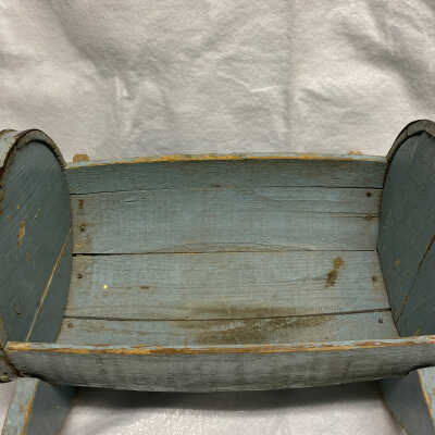 Cradle, Doll