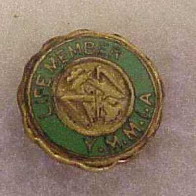 Pin, Award