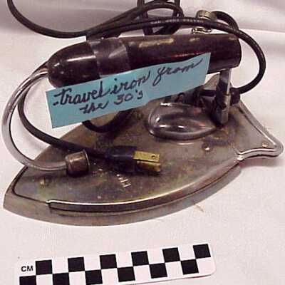 Traveling Clothes Iron