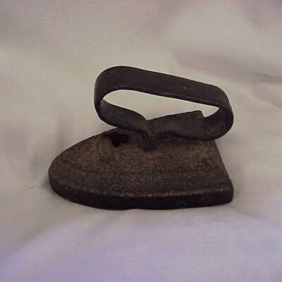 Flat Iron, Cast
