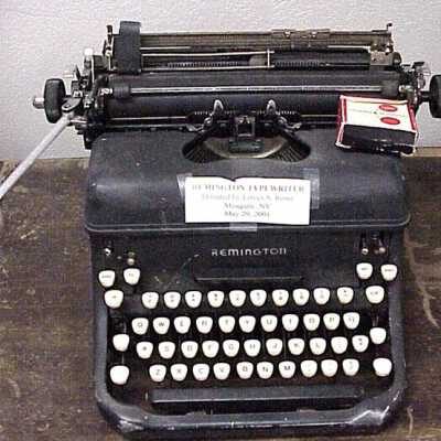 Typewriter, Manual
