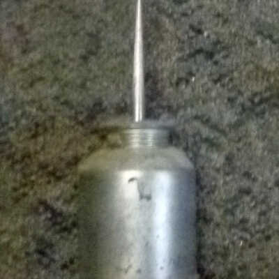 Can, Oil