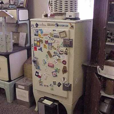 Refrigerator