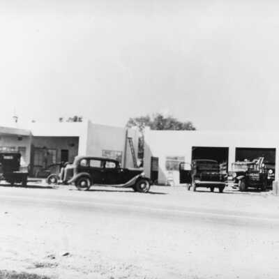 Hughes Garage - 1948