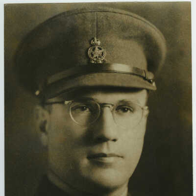 Portait - Captain Leonard E. Callaghan