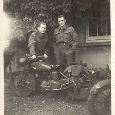 Lieutenant Peter P. Mustard and Private Thomas K. Scovil