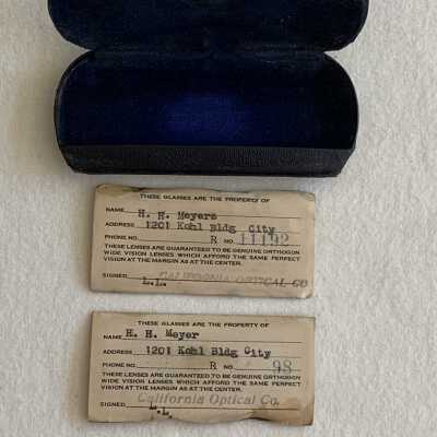 Pince-nez eyeglasses with gold nosepiece and rimless lenses and case, c. 1920s