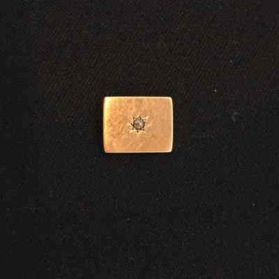 Gold slide with a diamond of Maude Macdonald, 1890s
