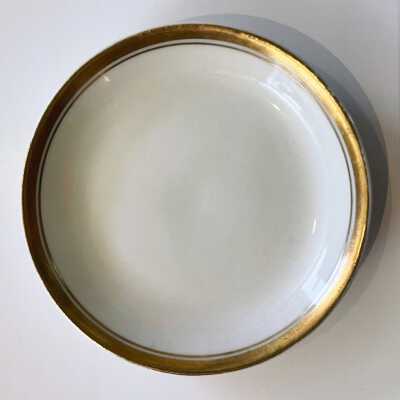 Butter pats with gold border trim of the McDonell family, c. 1910