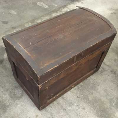 Wooden chest of Elvah Sinnett, c. 1880s-1890s