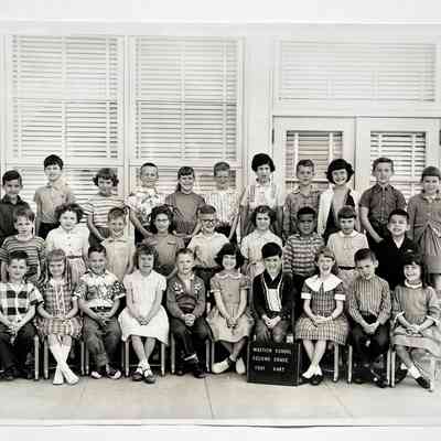 Photo Ms Hart's second grade Class, Mastick School, 1961