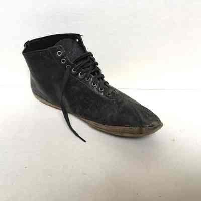 Athletic left shoe of Otto Rittler, 1920-1930