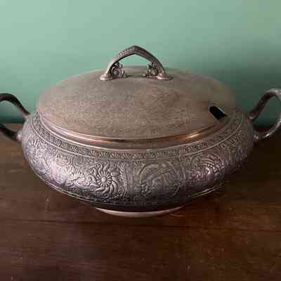Oval lidded Meriden plate tureen with repousse designs, c. 1890