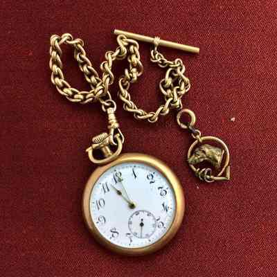 Gold plated watch with fob with dog motif, of the Krueger family, early 1900s
