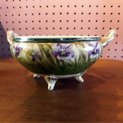 Nippon porcelain bowl of the Thau family, between 1891 and 1921