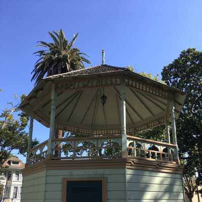 Restored Chochenyo Park Bandstand with reproduced finial: Photo: MvL, September 4, 2021