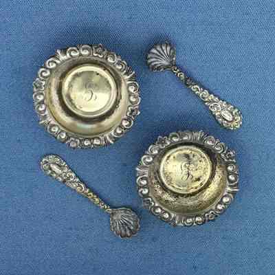 Silver salt dishes with matching spoons of family of Maude Macdonald (nee Gilroy), 1890s