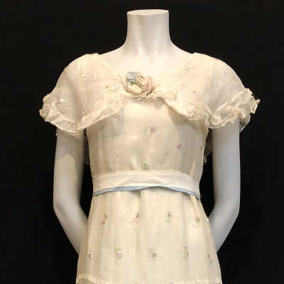 High waisted white organdy party dress of Margaret Smith, 1930s