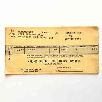 Municipal Electric Light Plant Bills for 2021 Alameda Ave, 1932-1933