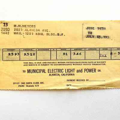 Municipal Electric Light Plant Bills sent to Henry H. Meyers, 1931