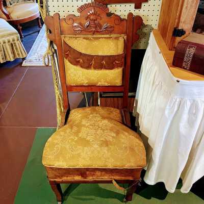 4 piece parlor set of the Fenn family, c. 1890