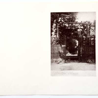 Stationery of Vera Scott with image of entry to her Mound Street home, c. 1940s