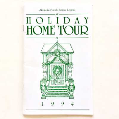 Booklet 'Holiday Home Tour' presented by Family Service League, 1994