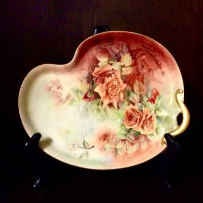 Dresser tray handpainted by Ida Maude Dunning, early 1900s