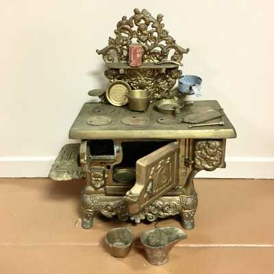 American Jewel toy stove and pots and pans, c. 1900