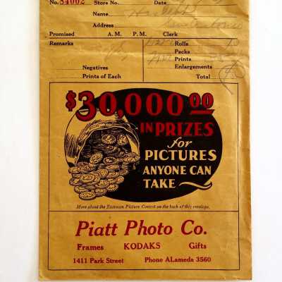 Photo envelope of the Haslett family, advertising Piatt Photo Company, 1929