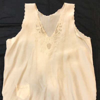 Cream pongee silk pajama top with scallop neckline, 1920-1930
