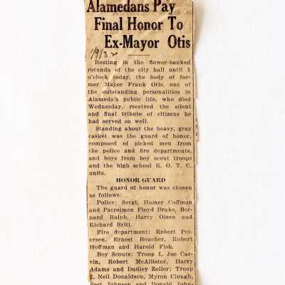 Newspaper clipping regarding death ex-Mayor Frank Otis, 1932