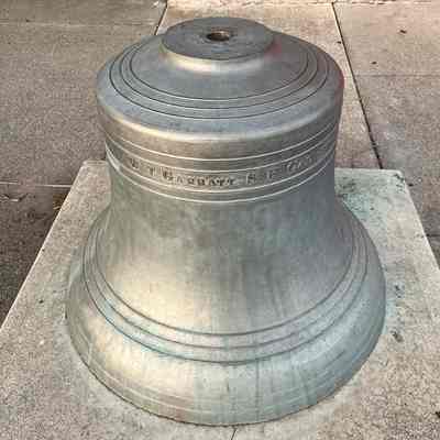 Bell on Encinal Ave, at the Park Street Fire Station, 2/28/2025.