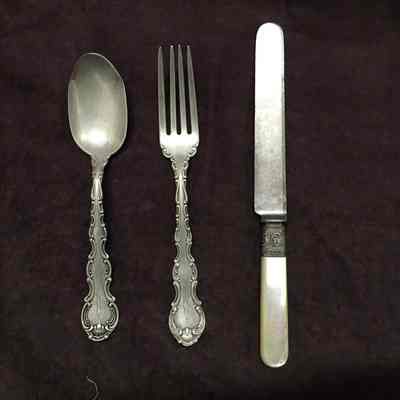 Shreve & Co. Child's table setting of Anne M. Macdonald, 1899
