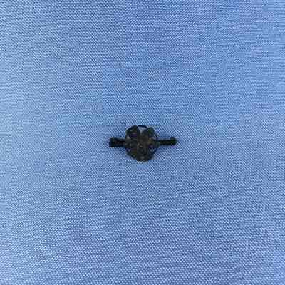 Miniature silver bar pin with floral motif, early 1900s