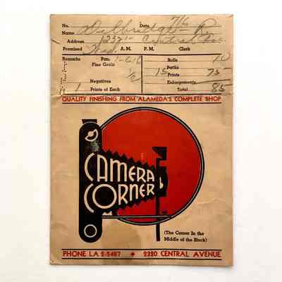 Envelope for phots and negatives from the Camera Corner, prior 2001