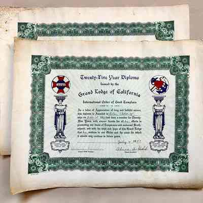 25 years Templars membership Diplomas awarded to Esther and John Ekberg, 1947