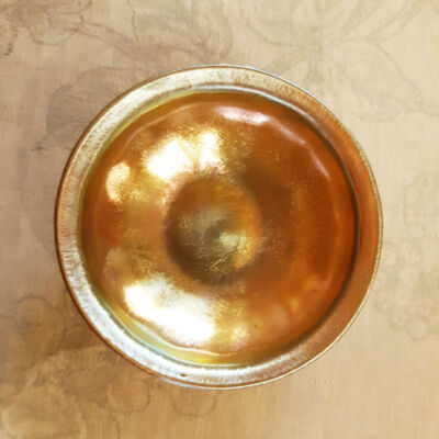 Gold-colored Tiffany glass dish of the Meyers family, c. 1900