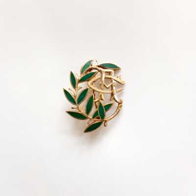 Adelphian Club pin, c. 1950s