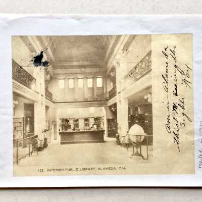 Photocopy postcard interior of the Free Library, with globe, 1907