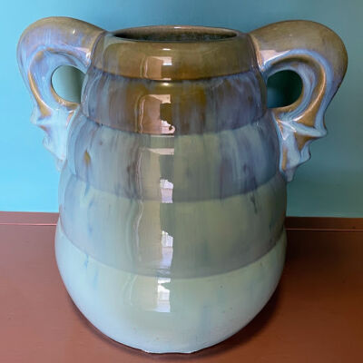 Fulper Art pottery bulbous vase with graduated glaze, 1930s