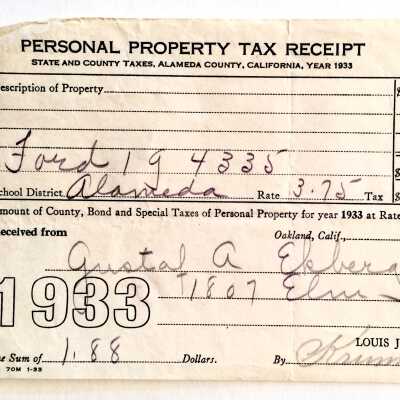Receipt for payment taxes on a Ford owned by Gustaf Ekberg, 1933