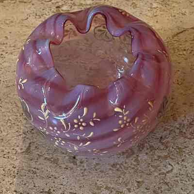 Rose Bowl with enameled pattern in green and yellow, 1890s-early 1900s