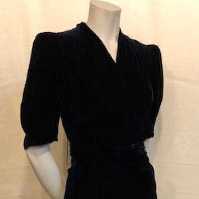 Midnight blue velvet v-neck cocktail dress with belt, 1930s