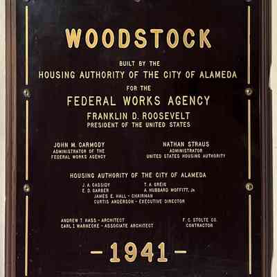 Plastic plaque from the Woodstock housing project, 1941