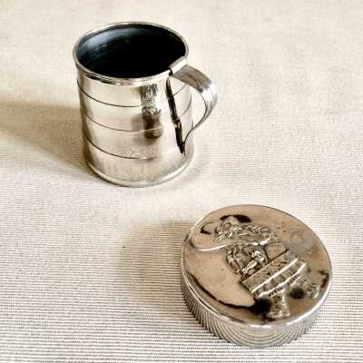 National Oats collapsible cup with lid, c. 1950s