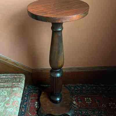 Pedestal from the home of Emma Young, 2137 San Jose Ave., c. 1915-1920